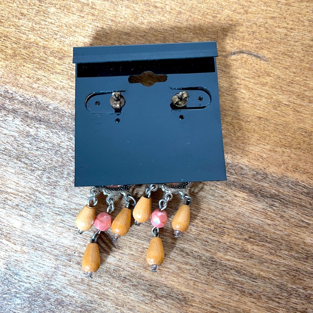 Bohemian Handmade Teardrops Earrings - Picture 2 of 3